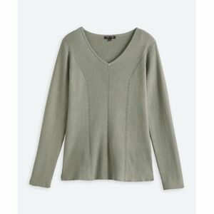 Elegant V-Neck Sweater in Soft Green